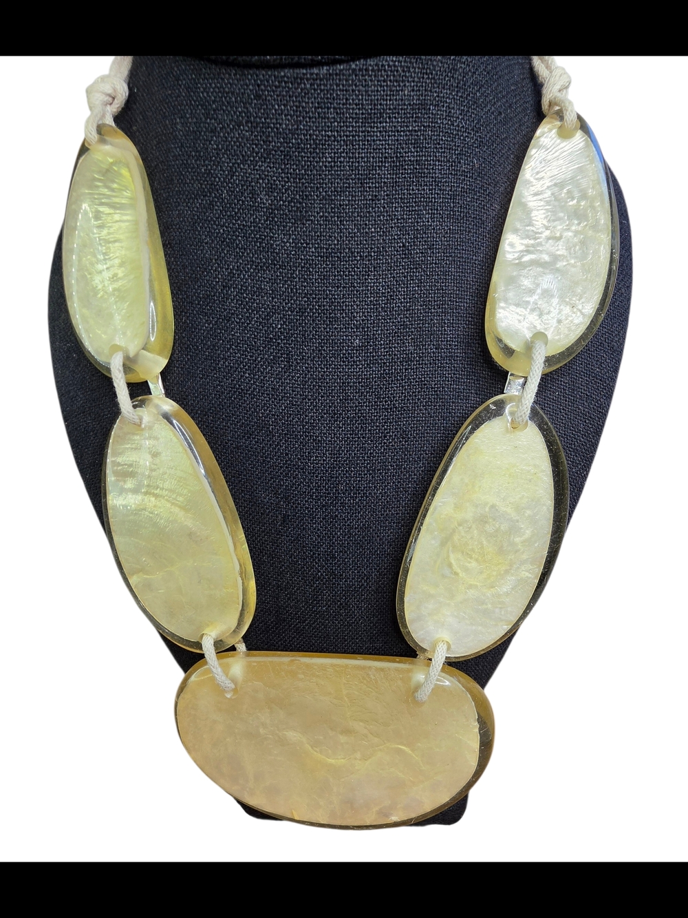 Women’s Statement  Creamy Pale Yellow Acrylic Link Necklace